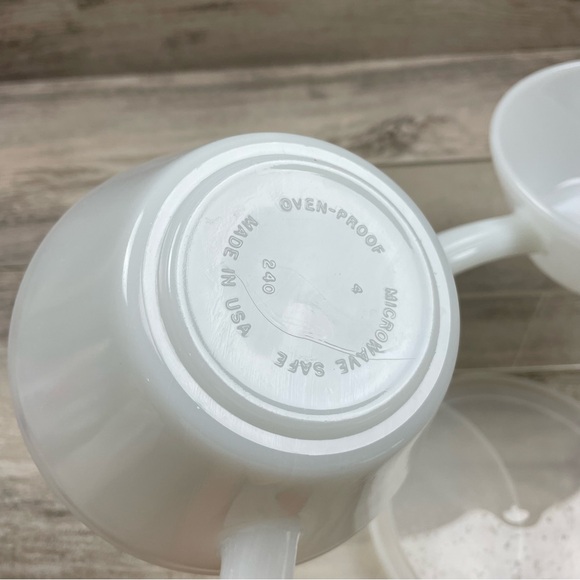 2 Vintage Anchor Hocking 240 White Milk Glass Soup Bowl Oven Proof Made In USA - Picture 6 of 8